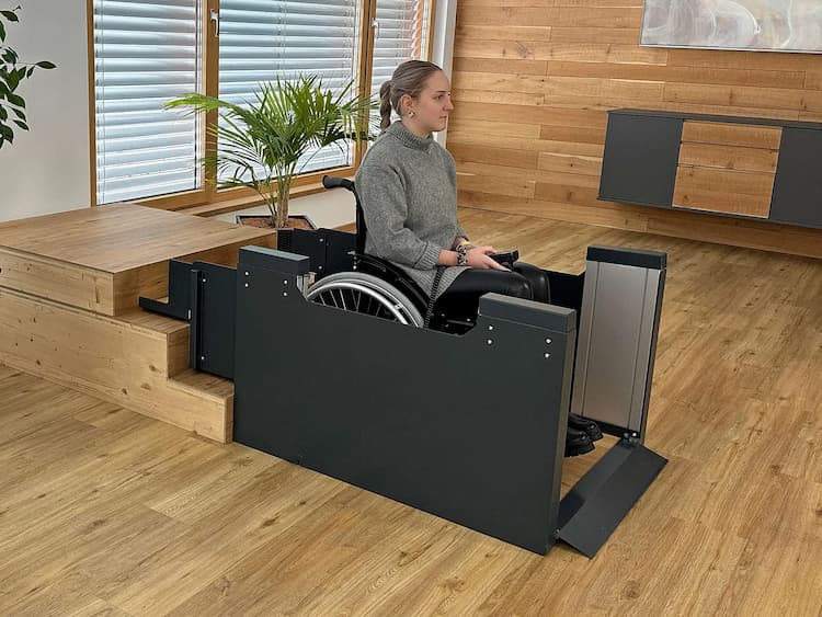 A StepSaver lépcsőliftről egy alternatív kép